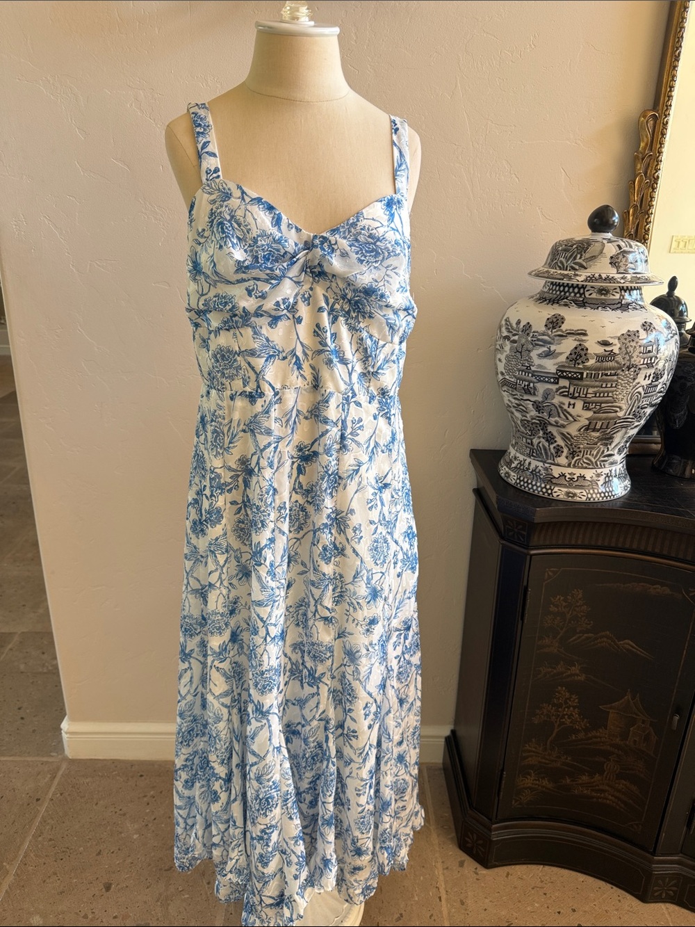 Hutch blue and white floral party dress. Large